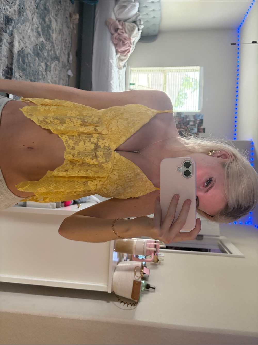 Yellow Lace Ruffle Top - Picture 4 of 4